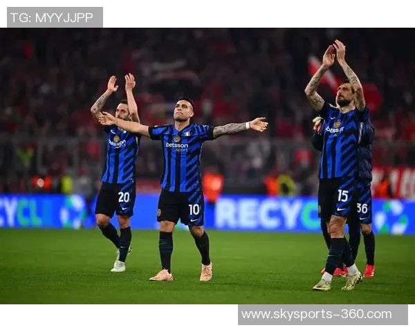 欧冠激战波尔图与拜仁握手言和精彩瞬间引发全场热烈反响